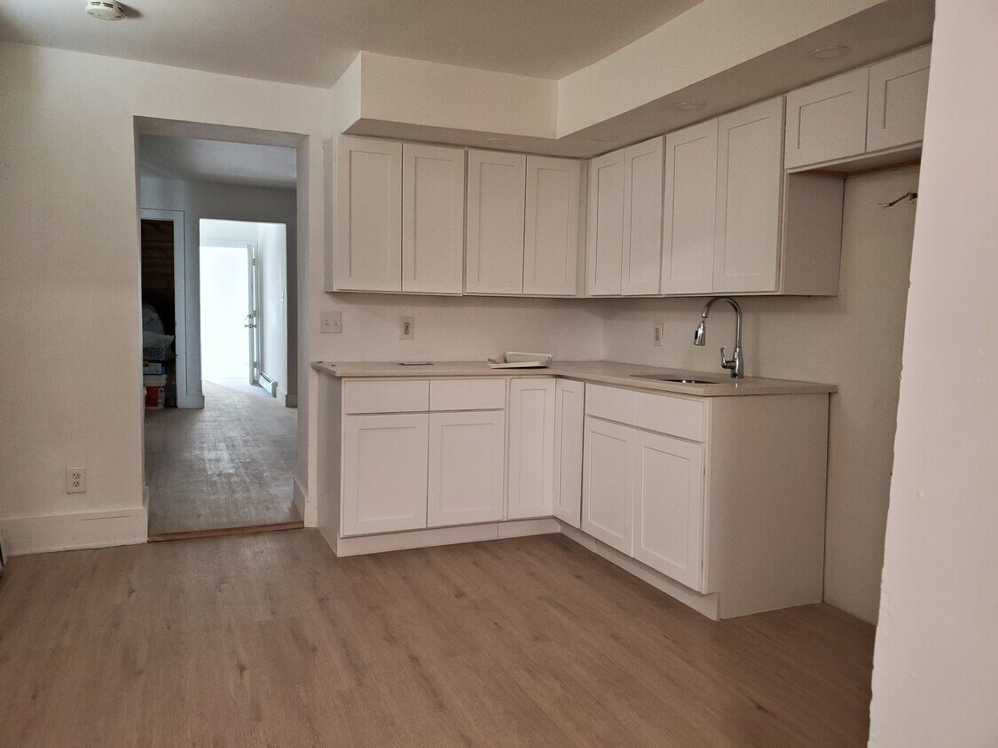 626 Bramhall Ave Unit 1, Jersey City, NJ 07304 Apartments in Jersey