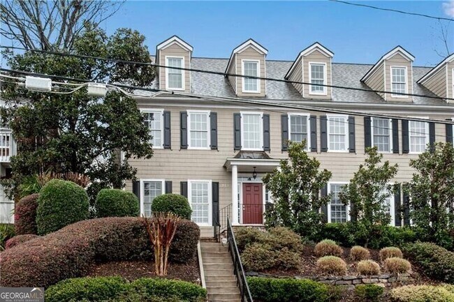 Building Photo - 712 Charles Allen Dr NE