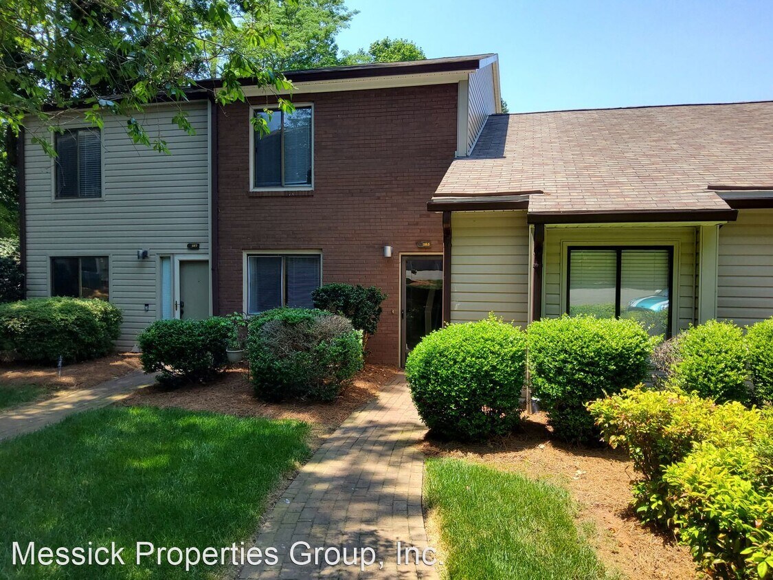 Primary Photo - 2 br, 2.5 bath House - 185 Forest View Drive