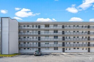 Building Photo - 14170 SW 84th St