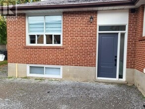 Building Photo - 116 Elinor Ave