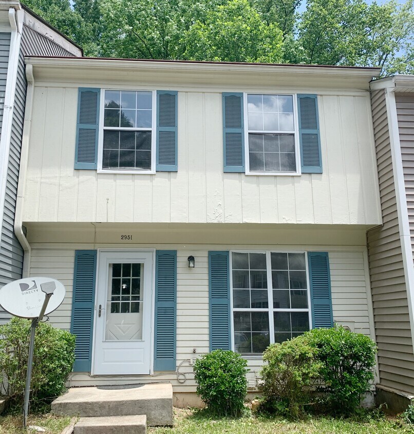 2951 Aspen Woods Entry, Doraville, GA 30360 Townhome Rentals in