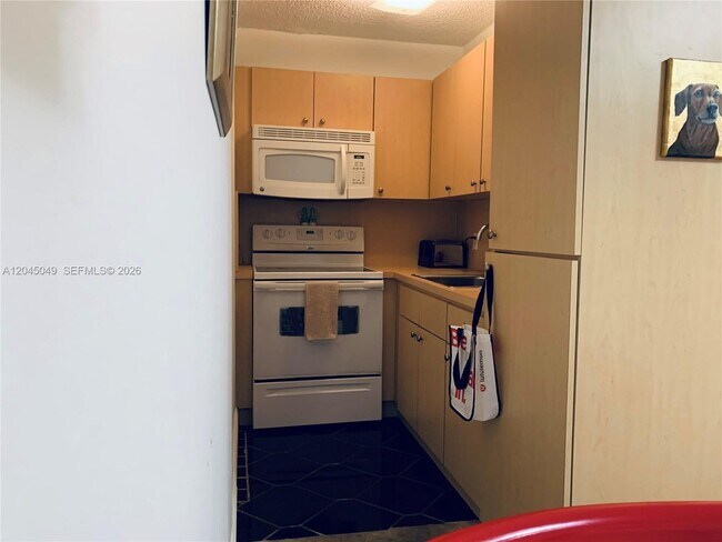 Foto del edificio - 11230 SW 138th St