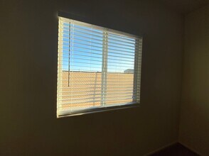 Building Photo - 4471 Sapphire Moon Ave