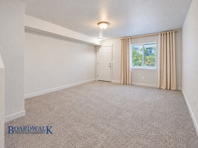 Building Photo - 14384 W Ferndale Wy