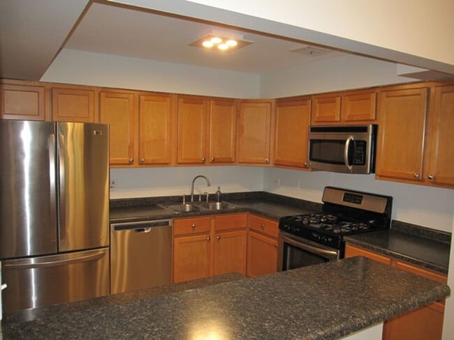 Building Photo - 1430 Vista Walk