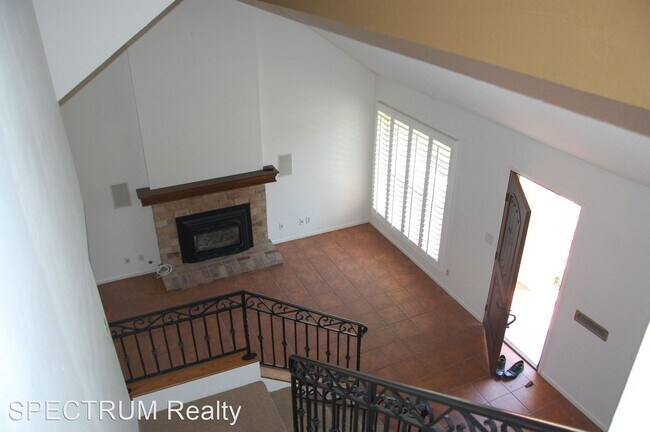 Building Photo - 3 br, 2 bath House - 747 Calle De Los Amigos