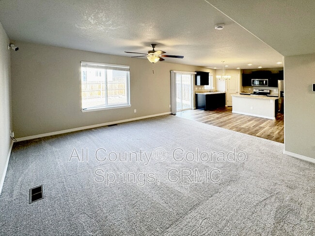 Building Photo - 5322 Kingscote Dr