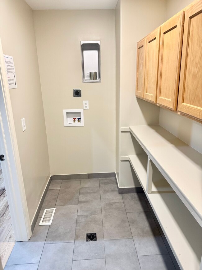 Photo - 10369 S 2840 W House