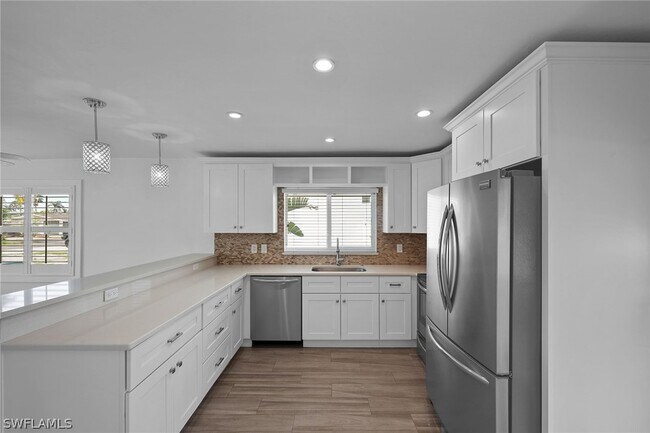 Foto del edificio - 527 109th Ave N