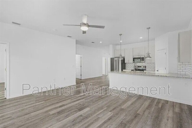 Foto del edificio - 621 SE 8th St