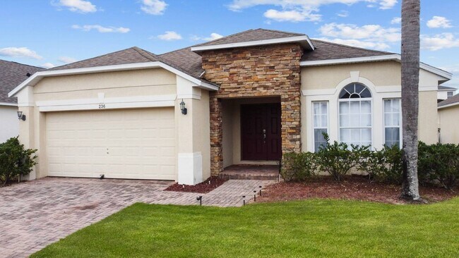Building Photo - 236 Lancaster Dr
