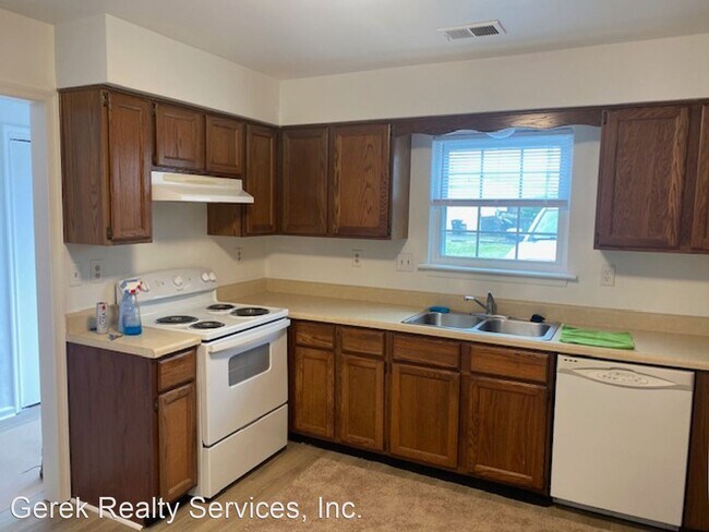 Building Photo - 2 br, 2.5 bath House - 418 26th Street Unit B