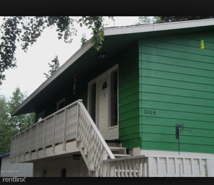 Primary Photo - 3 br, 1.5 bath Duplex - 2614 W 33rd Ave