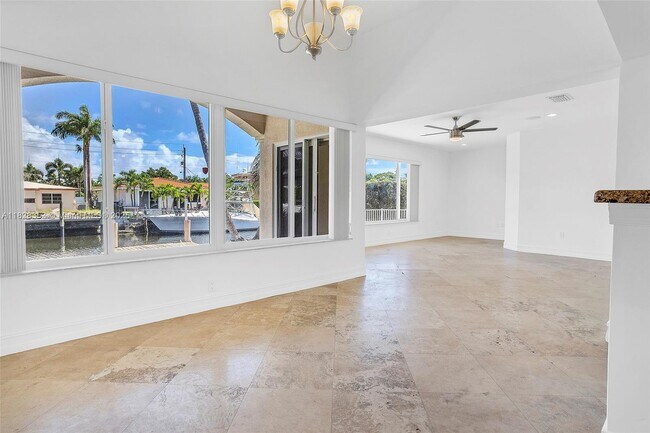 Foto del edificio - 2273 SE 14th St