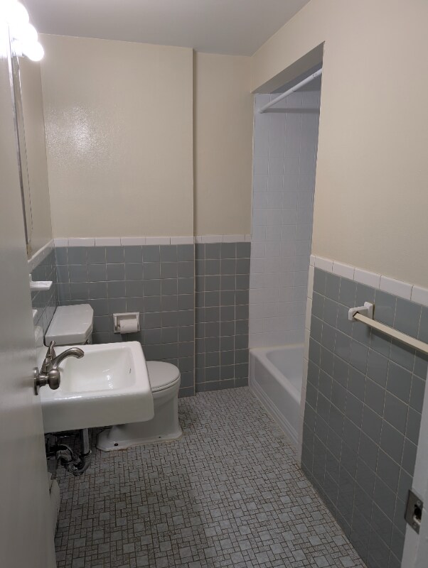 Foto del edificio - 246 Salem St