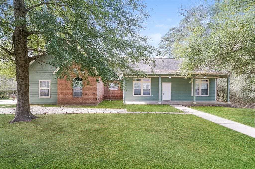 Primary Photo - 295 Cypress Dr