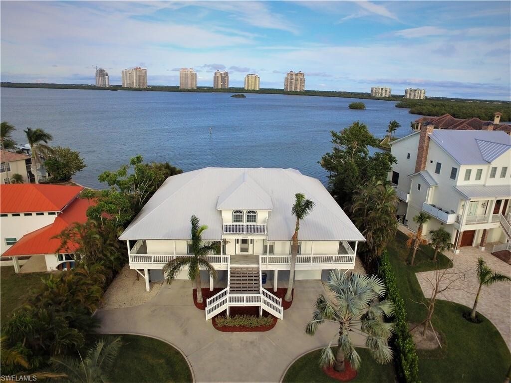 Foto principal - 26822 McLaughlin Blvd