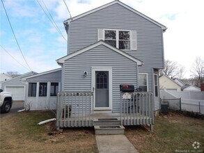 Building Photo - 32 Cambridge Ave