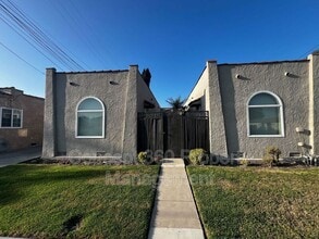 Building Photo - 9853 1/2 Arkansas St