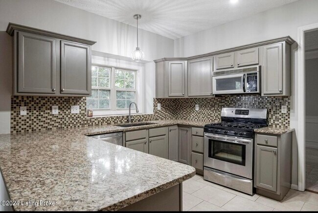 Foto del edificio - 10727 Copper Ridge Dr
