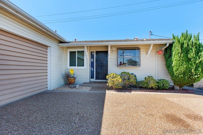 Foto del edificio - 2247 Baily Ave