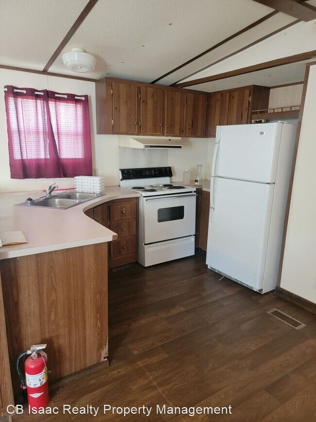 Building Photo - 2 br, 1 bath House - 2188 SE 126th Way