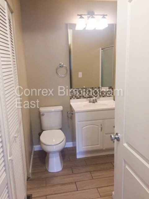 Foto del edificio - 405 20th Ave NE