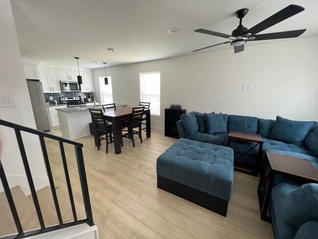 Foto del edificio - 3628 Village Trail