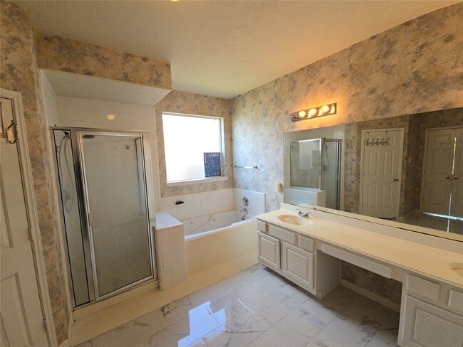 Foto del edificio - 1627 Park Harbor Estates Dr
