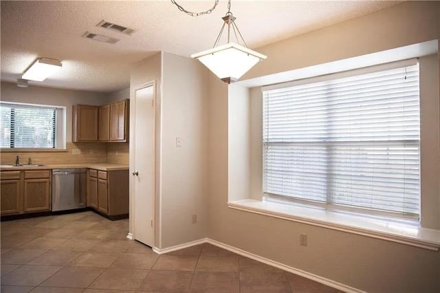 Foto del edificio - 1229 Colony St