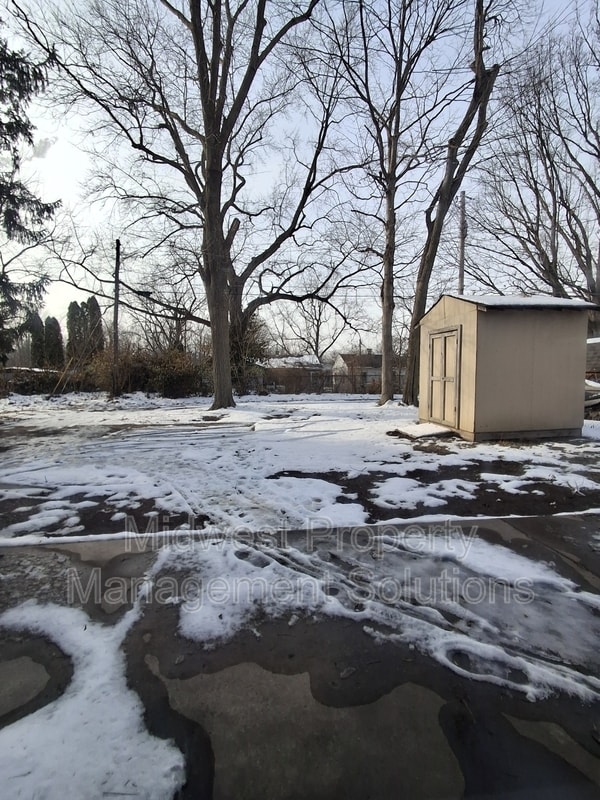 Foto del edificio - 833 Indiana Ave