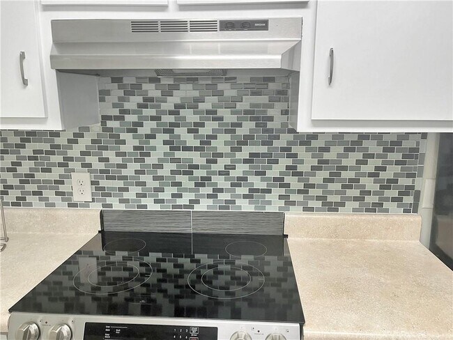 Foto del edificio - 475 Mount Vernon Hwy NE