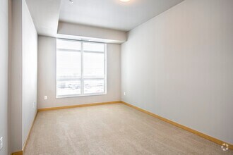 2BR, 2BA - 1065SF - Reserve at High Point