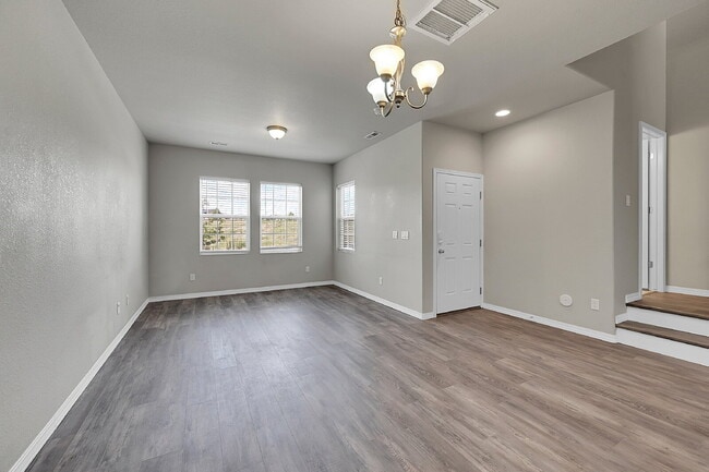 Building Photo - $2,340.95 with $300 off the first month's rent, 2 Beds, 2.5 Baths, Captivating Home in Colorado S...