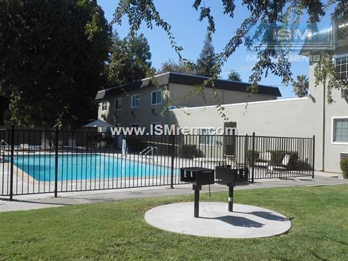 Building Photo - 920 Pedras Rd