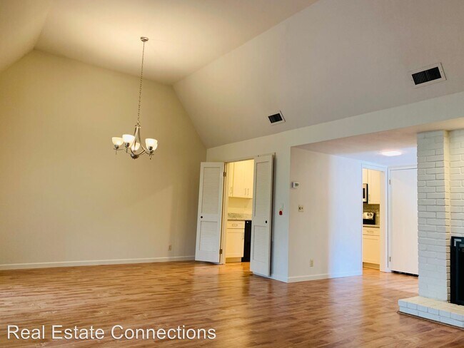 Foto del edificio - 2 br, 2 bath House - 291 Casitas Bulevar