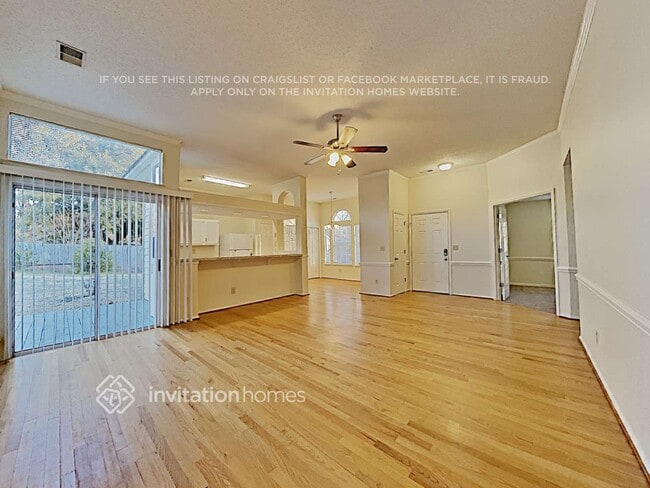 Building Photo - 14931 Rothwell Dr