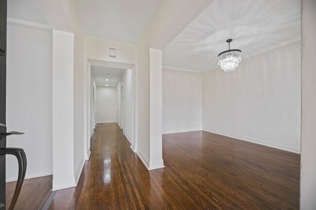 Foto del edificio - 1146 S Stanley Ave