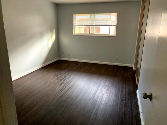 Building Photo - 3511 Dalton Common