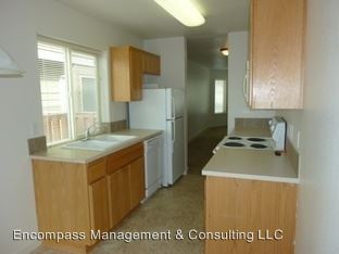 Building Photo - 20511 Brentwood Ave