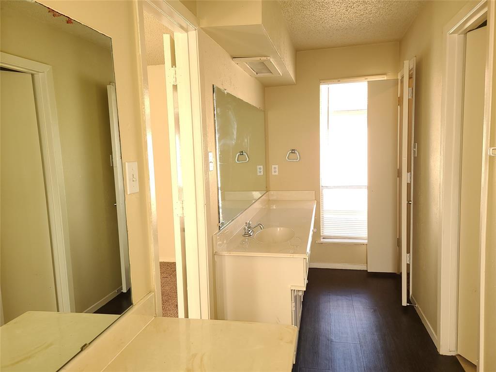 1204 Laurie Ave, DeSoto, TX 75115 House for Rent in DeSoto, TX