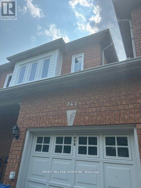 Building Photo - 741 Mirage Pl