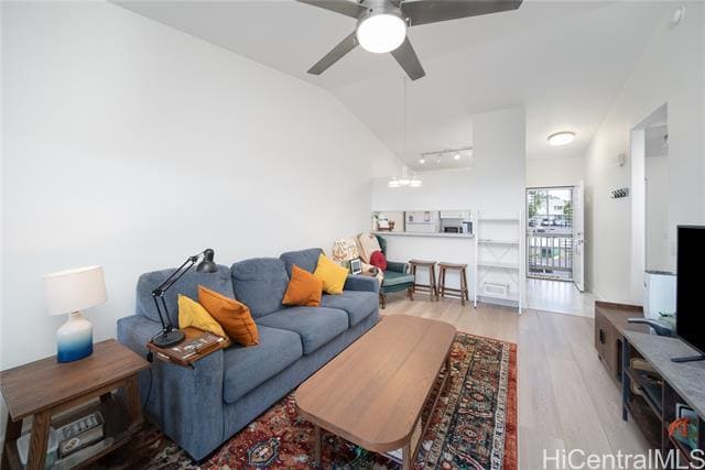 Building Photo - 94-510-510 Lumiaina St