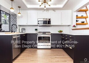 Building Photo - 15677 Via Calanova