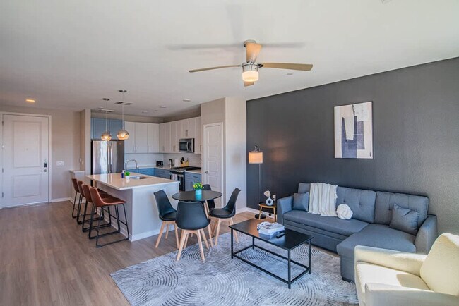 Foto del edificio - 730 E Marlette Ave