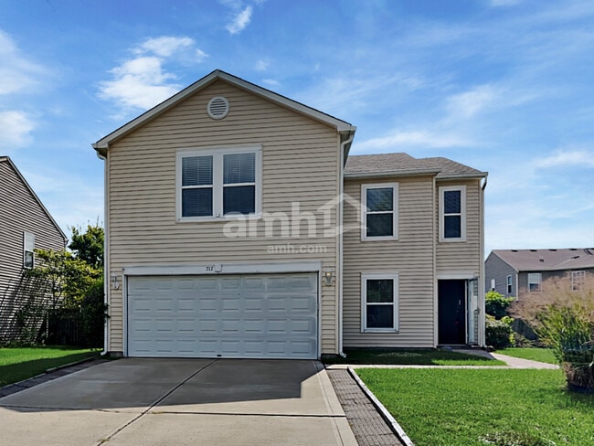Building Photo - 717 Hickory Pine Dr