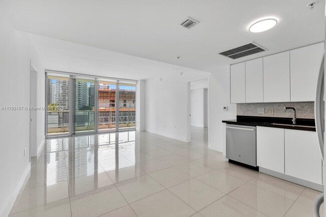 Foto del edificio - 92 SW 3rd St