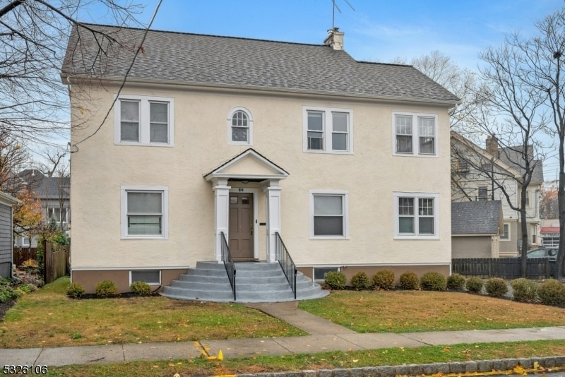 Foto principal - 26 Beauvoir Ave