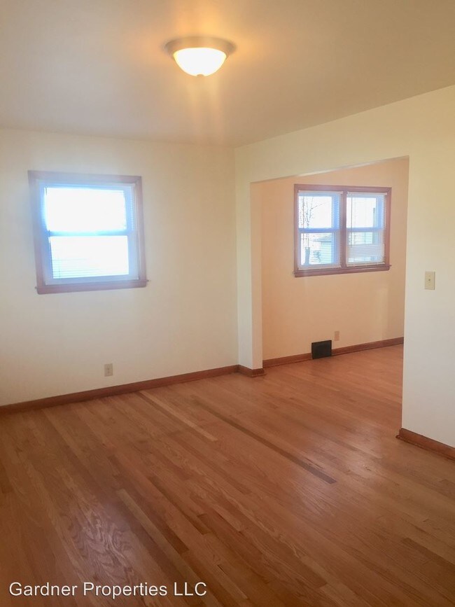 7003 W Herbert Ave, Milwaukee, WI 53218 House Rental in Milwaukee, WI